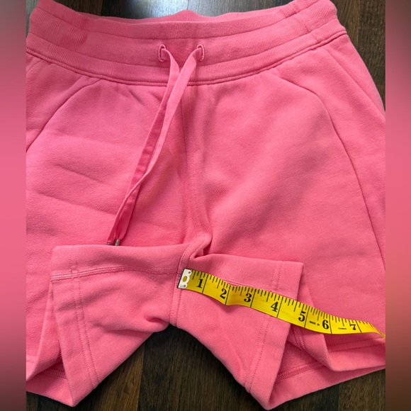 Lululemon Sweatshirt & Shorts Bundle - Picture 11 of 15